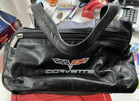 52421 Auto Accessories Of America Corvette Black Bag Leather Car Kit With C6 Logo And Script