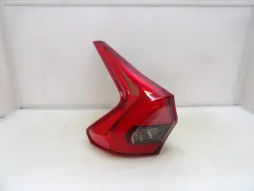 8330b013 Mitsubishi Eclipse Cross Left Tail Light Oem 18 19 20 2018 2019 2020