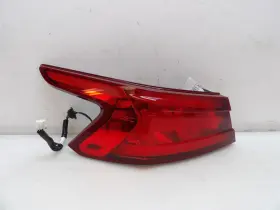 26555-4ra2a Nissan Maxima Left Tail Light 4dsc Quarter Panel Oem 2016 2017 2018