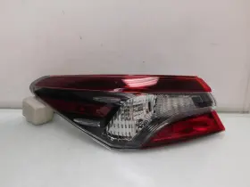 81560-06a20 Toyota Camry Left Tail Light Quarter Panel Oem 2021 2022 2023 2024